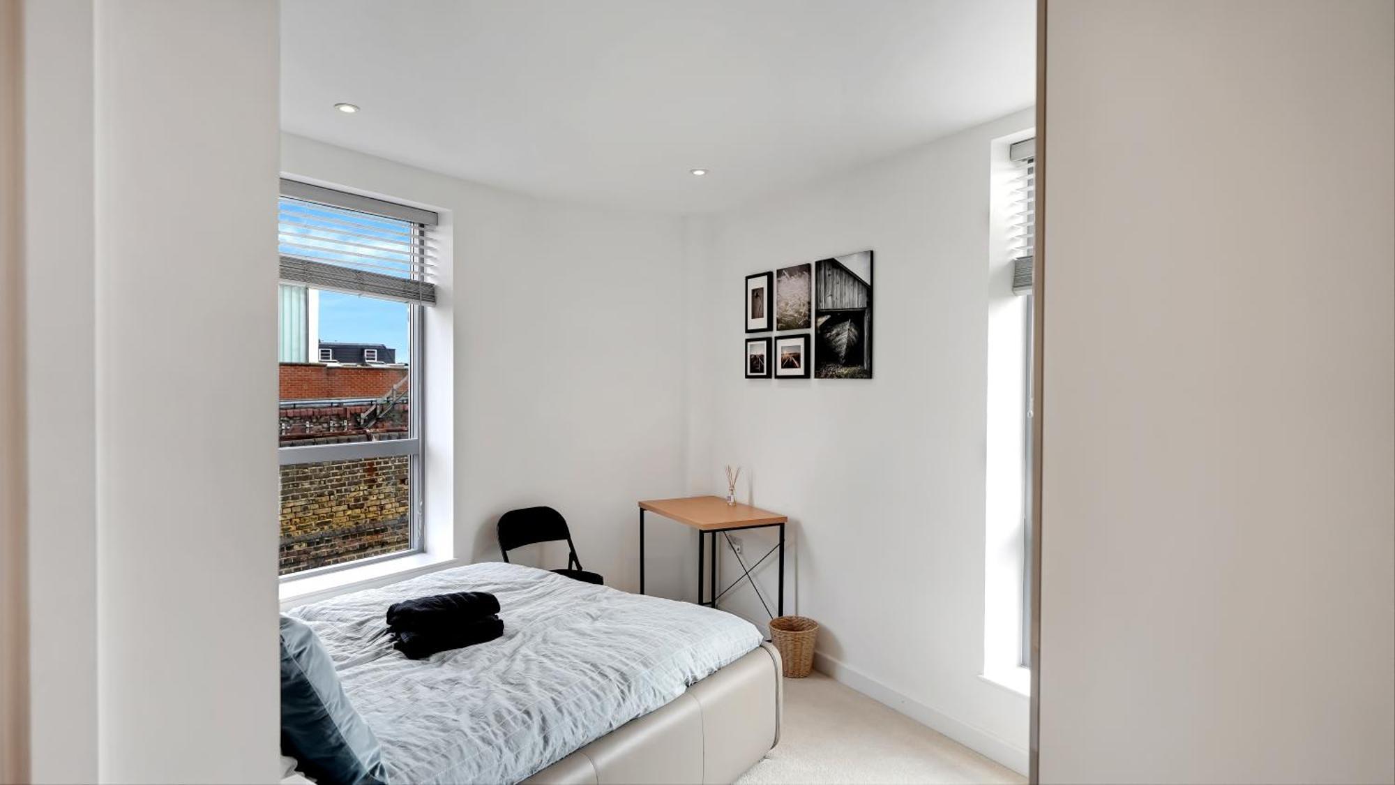 Modern And Spacious Penthouse Apartment In Putney With Free Parking ロンドン エクステリア 写真